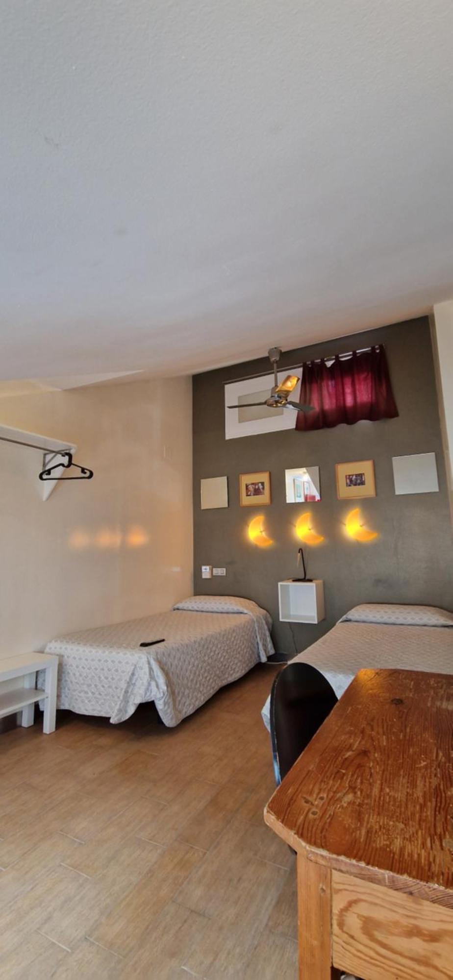 Gasthuis Casa De Huespedes Dolce 2*