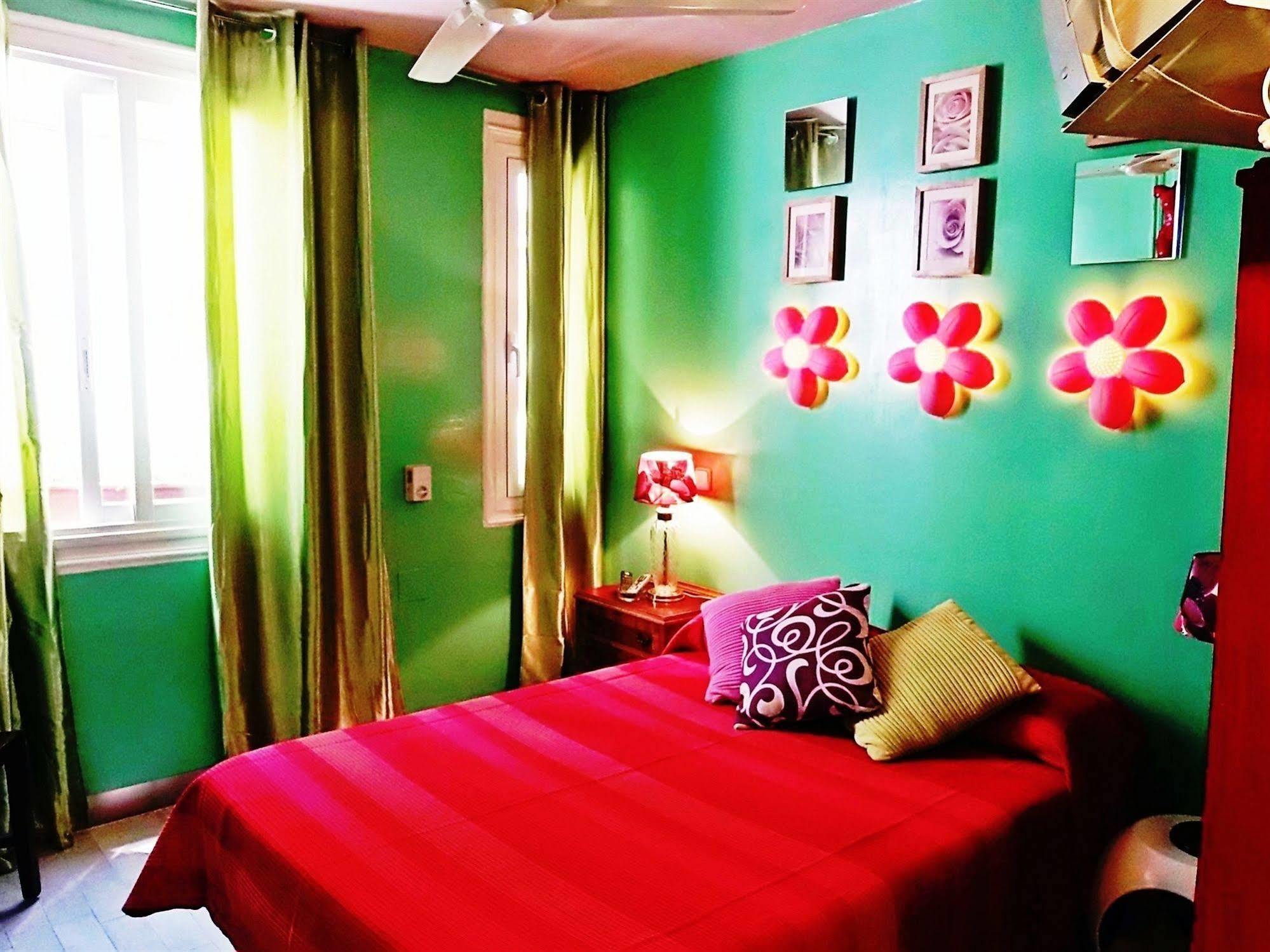 Casa De Huespedes Dolce Gasthuis 2*